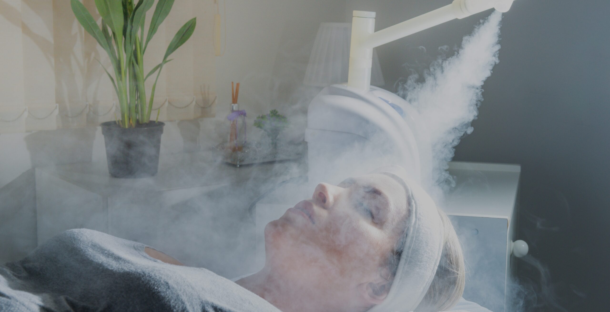 Oxygen facial