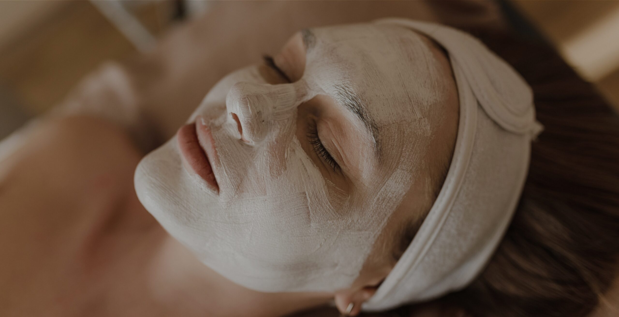 hydrafacial calm facial