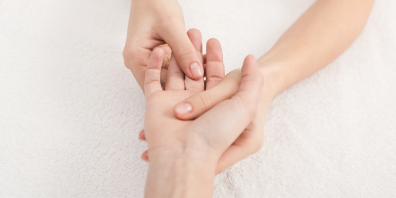 Aromatherapy Hand Massage
